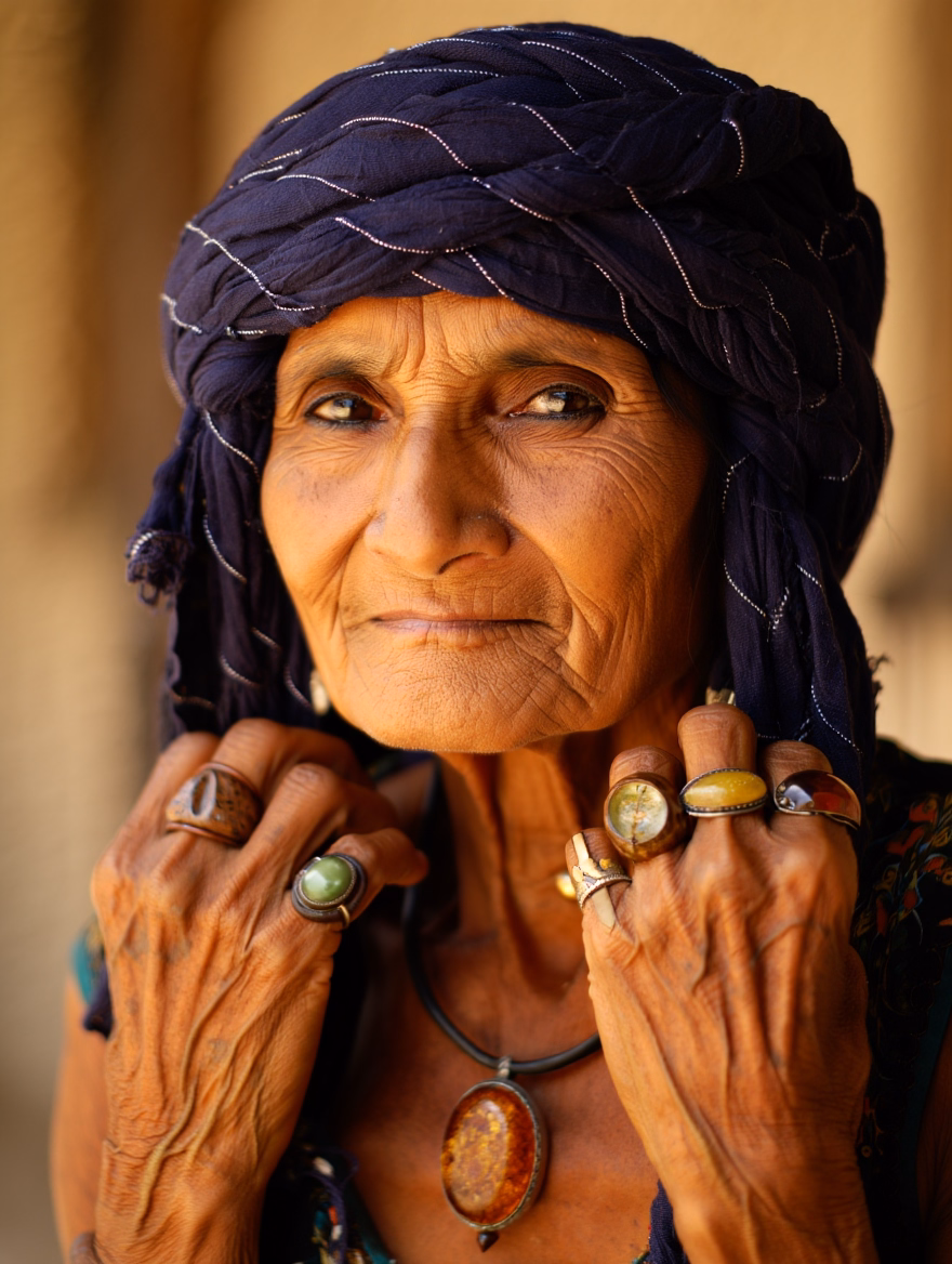 Sonia — Voyante tarologue